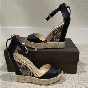 Enzo Angiolini Black and Tan Wedges with Espadrille Style